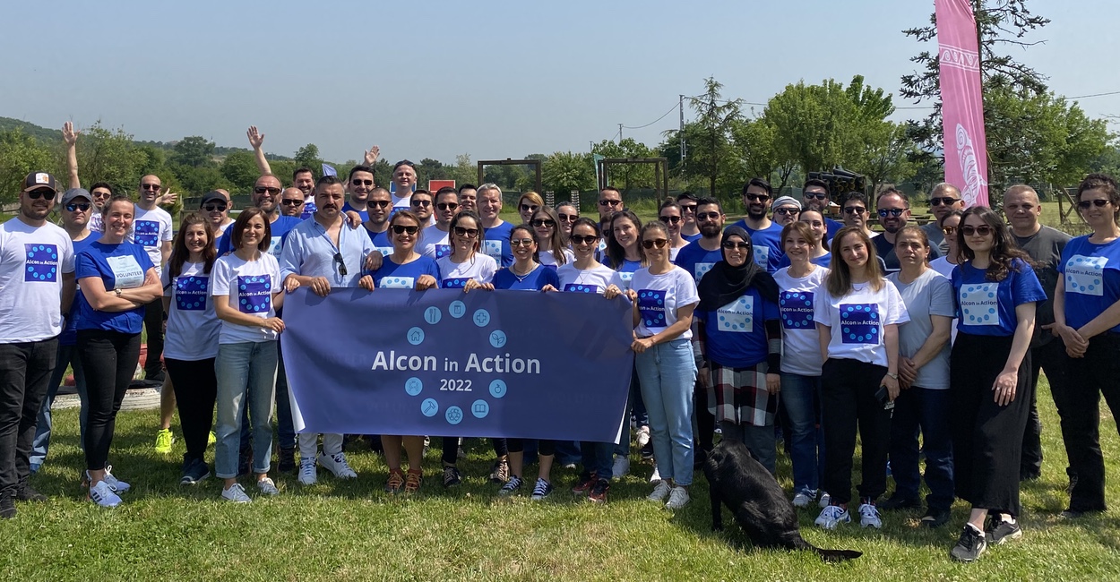 Alcon in Action Employees 2022